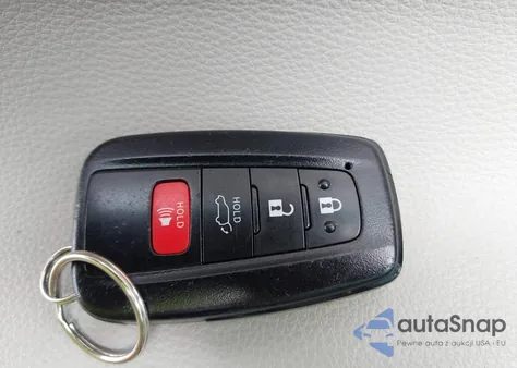 2023 Toyota Rav4 Xle z USA, uszkodzony, nr VIN 2T3P1RFV7PC325982